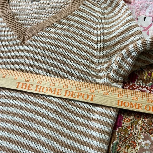 J Crew Tan Striped Cotton V-Neck Sweater Small - Picture 6 of 7